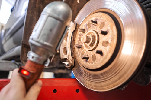 How to Determine if Your Car Needs Brake Replacement or Repair