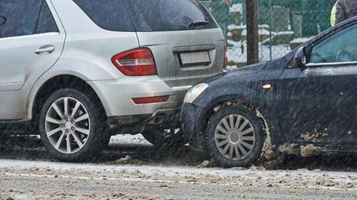 Essential Auto Repair Tips After a Cold-Weather Collision