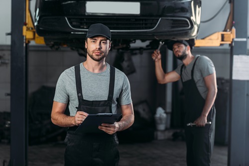 Avoid These Costly Mistakes When Choosing an Auto Body Shop